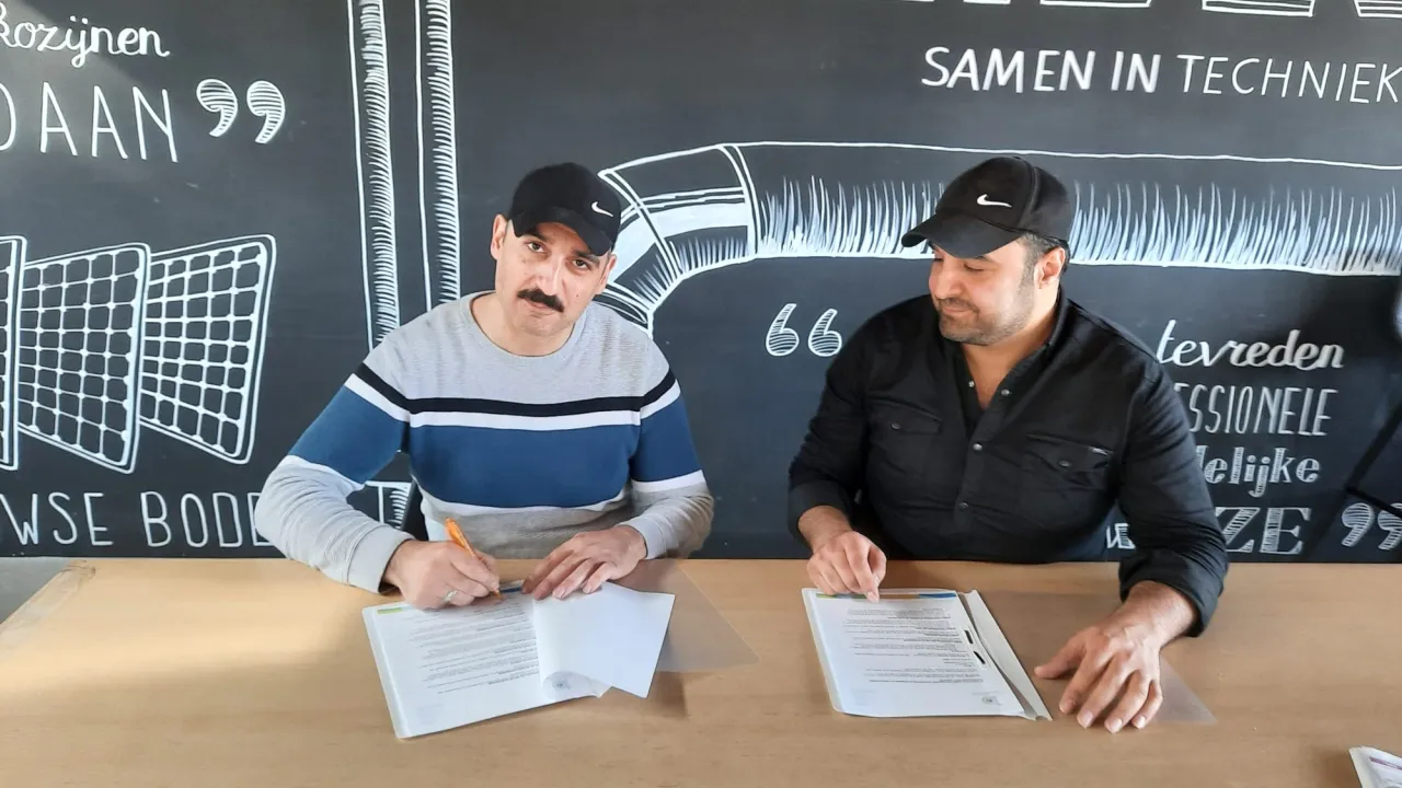 Ondertekenen contract arbeid