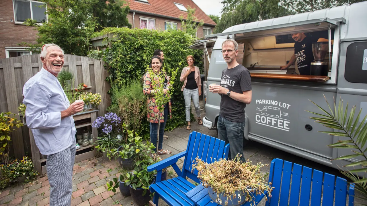 Ook de buren zijn in Zoetermeer geïnteresseerd in Bakkie Doen