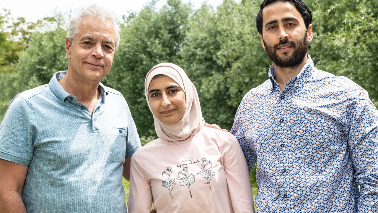 Mart, Moutasem en Sara