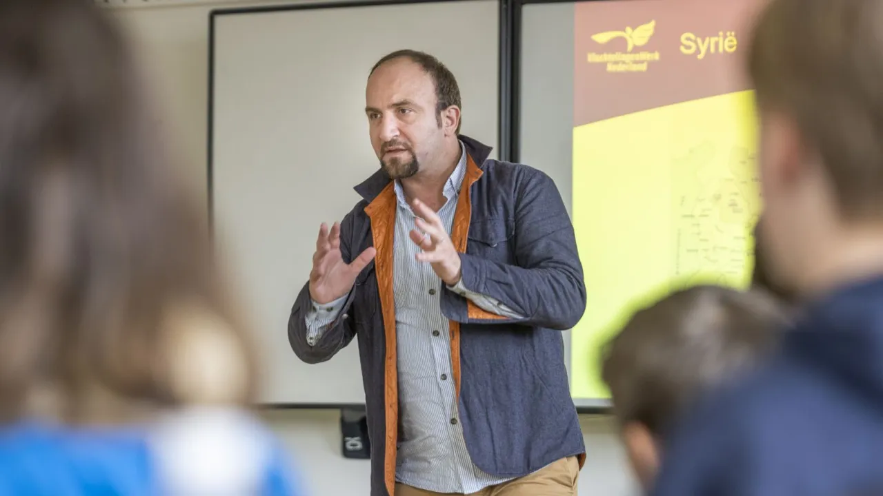 Zafer is voorlichter bij Bekend maakt Bemind