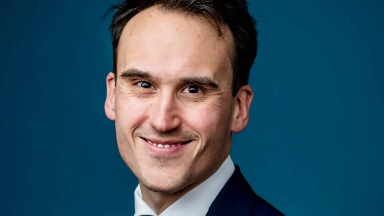 Portret Arnhemse wethouder Paul Smeulders