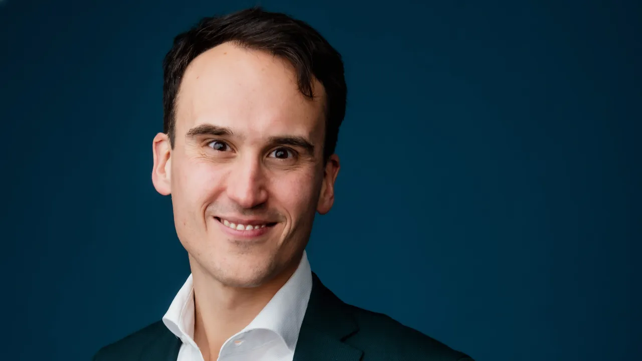 Portret Arnhemse wethouder Paul Smeulders