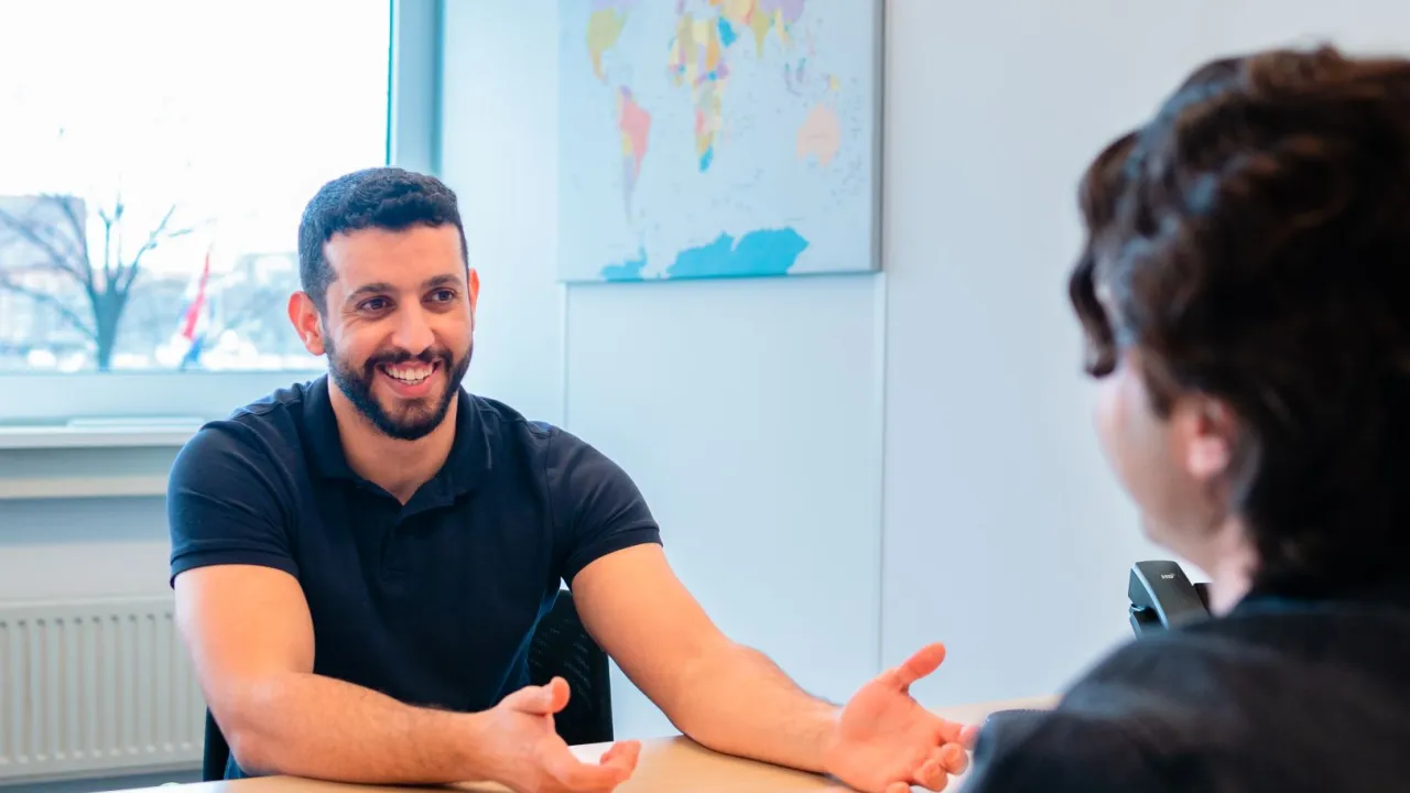 VluchtelingenWerk wint rechtszaak tegen besluit minister Faber over bezuinigingen