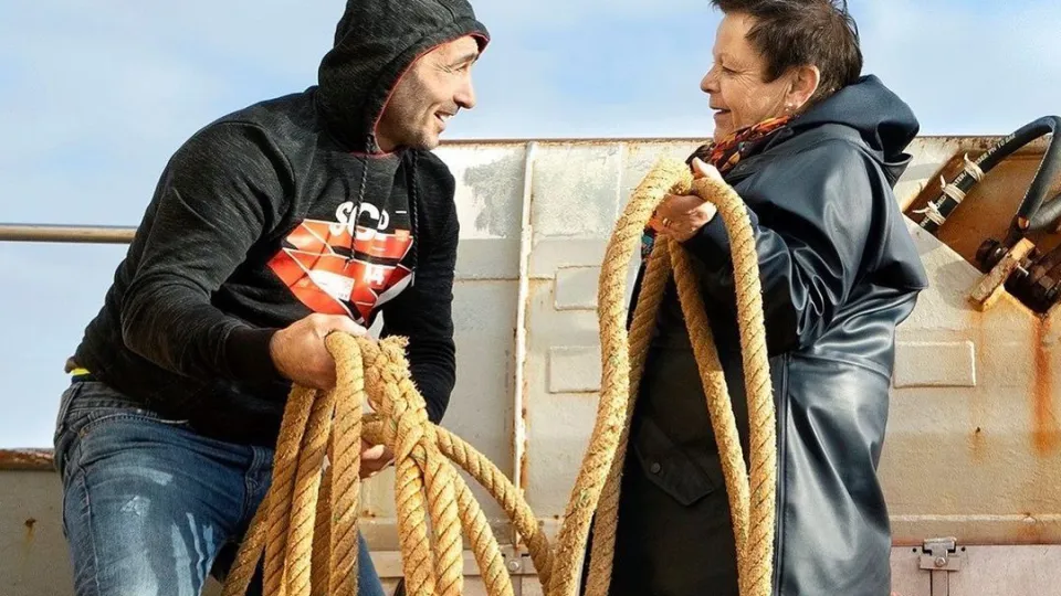 Juul en Ahmad in den Burg