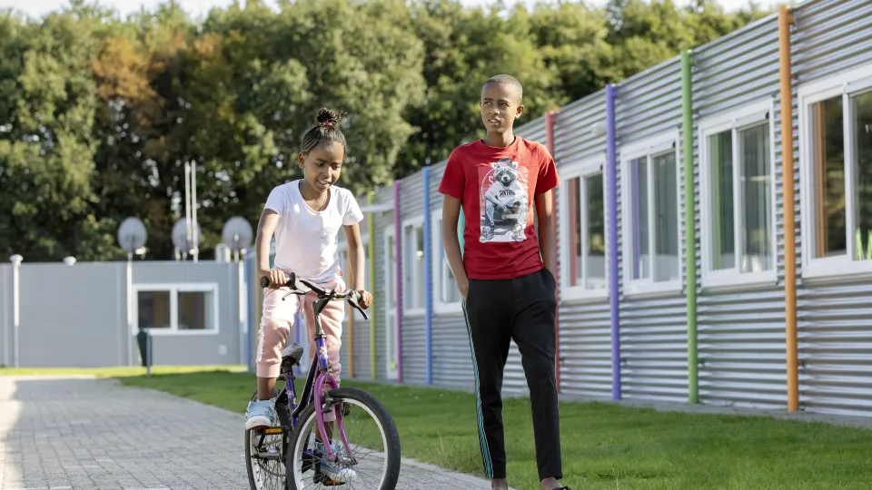 Kinderen in een asielzoekerscentrum