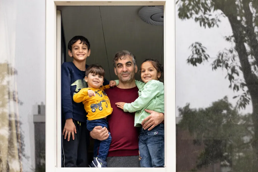 Barigul met zijn kinderen