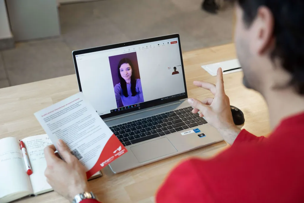 Online spreekuur voor Oekraïense vluchtelingen