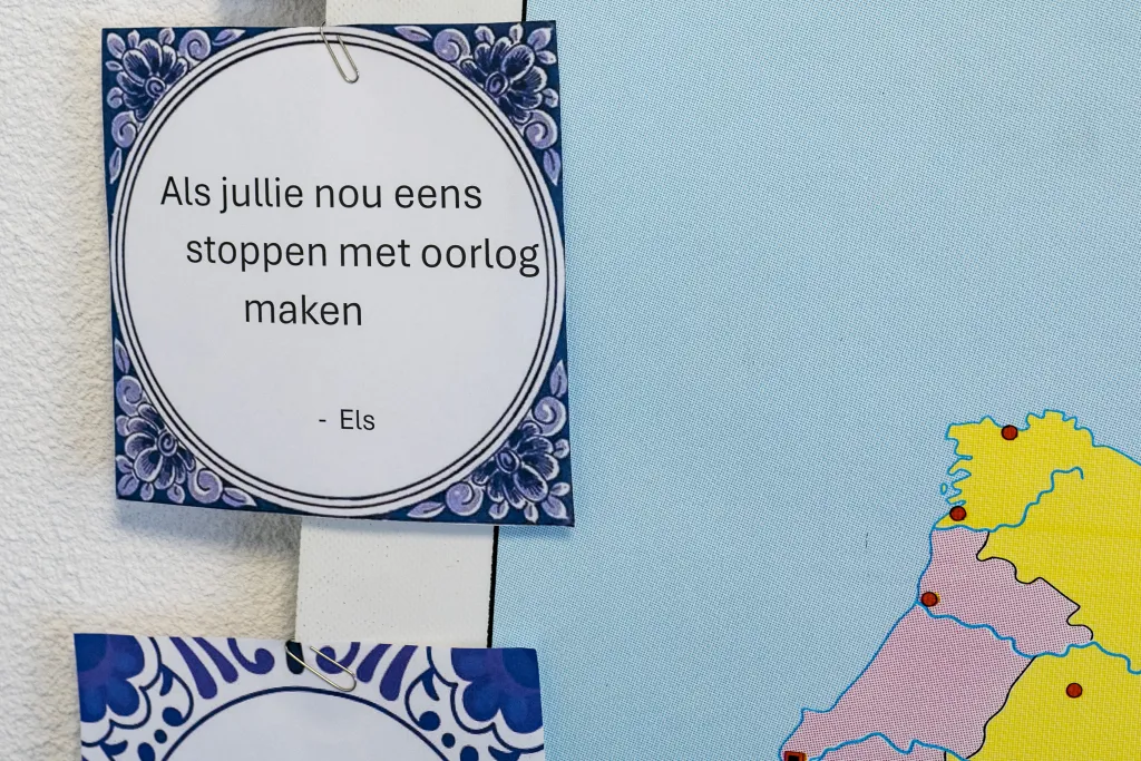 Spreuk hangt aan de muur